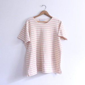 Minimal Striped Textured 90s Tee